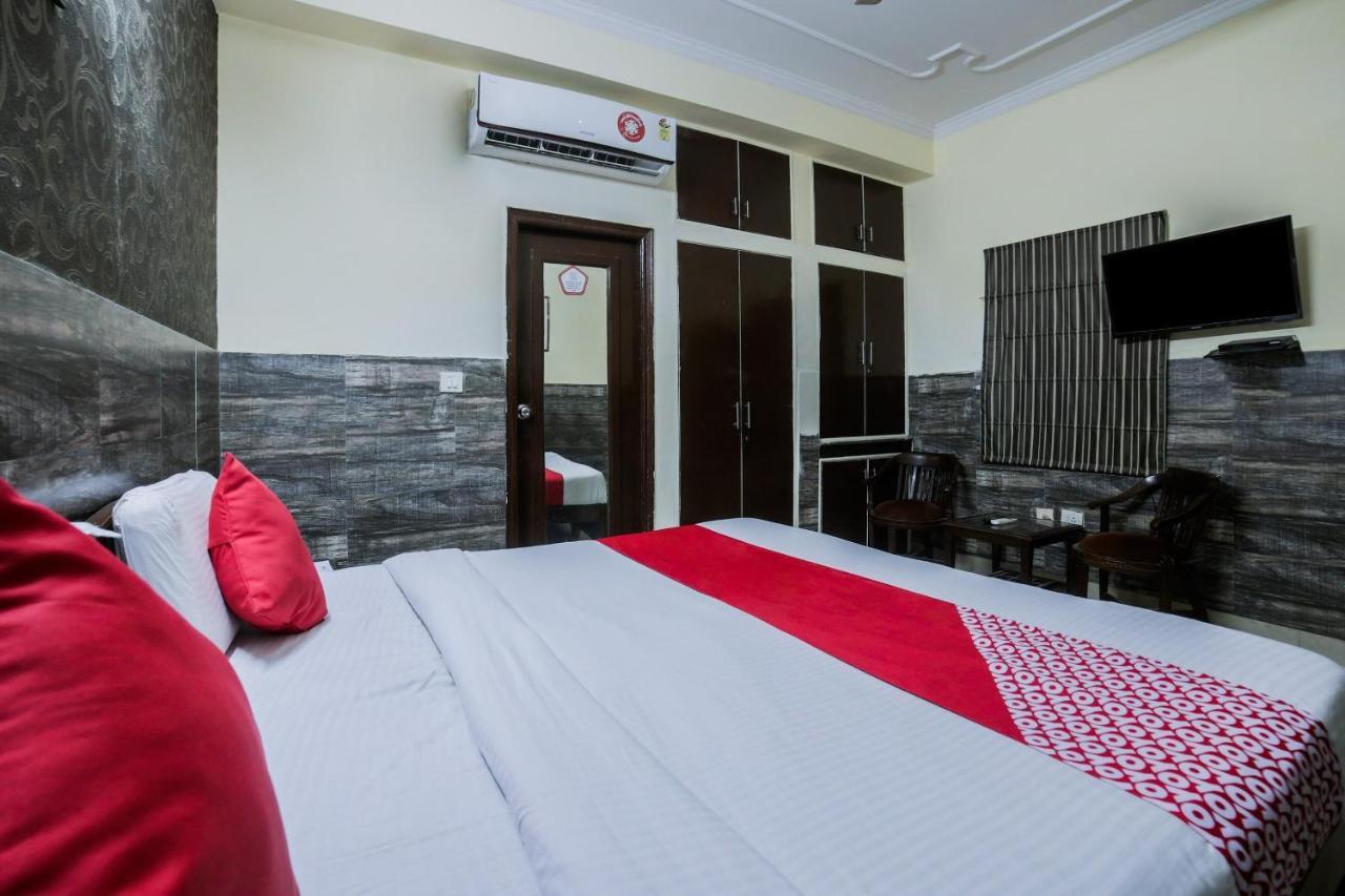Oyo Downtown Inn Near Leisure Valley Park Gurgaon Ngoại thất bức ảnh