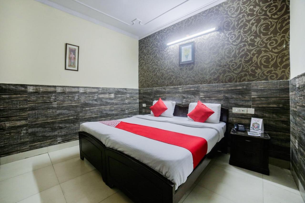 Oyo Downtown Inn Near Leisure Valley Park Gurgaon Ngoại thất bức ảnh
