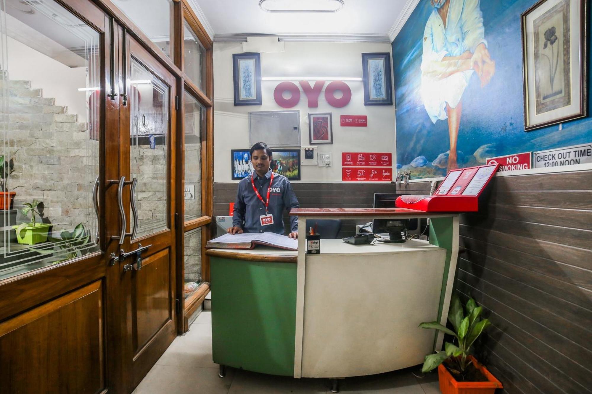 Oyo Downtown Inn Near Leisure Valley Park Gurgaon Ngoại thất bức ảnh